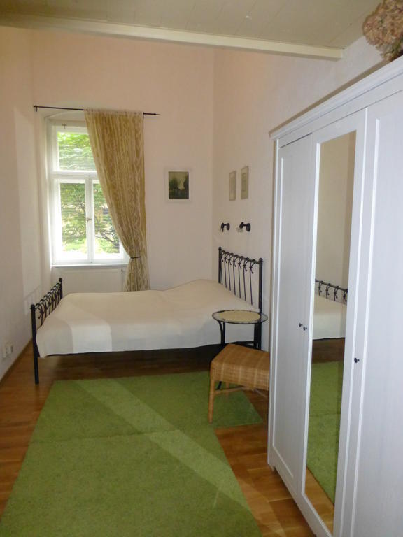 Apartment Sadova Karlovy Vary Oda fotoğraf