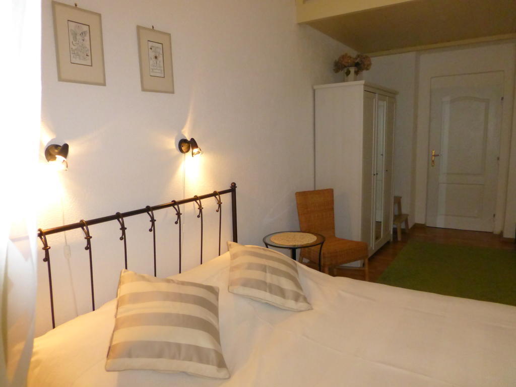 Apartment Sadova Karlovy Vary Oda fotoğraf