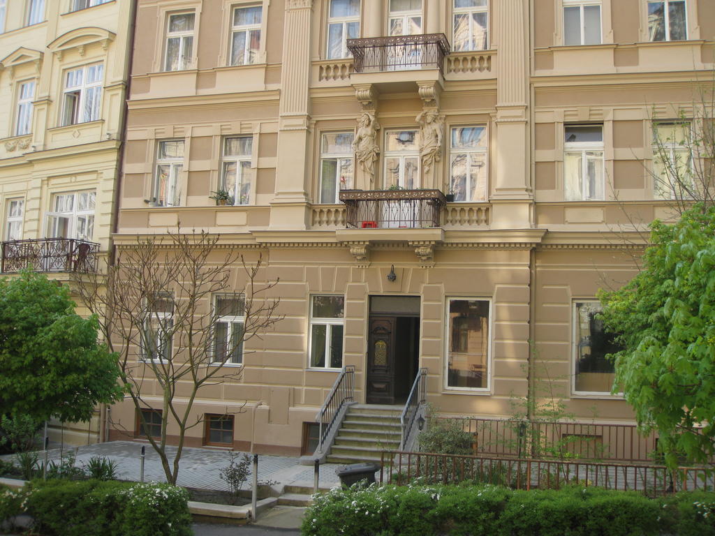 Apartment Sadova Karlovy Vary Dış mekan fotoğraf
